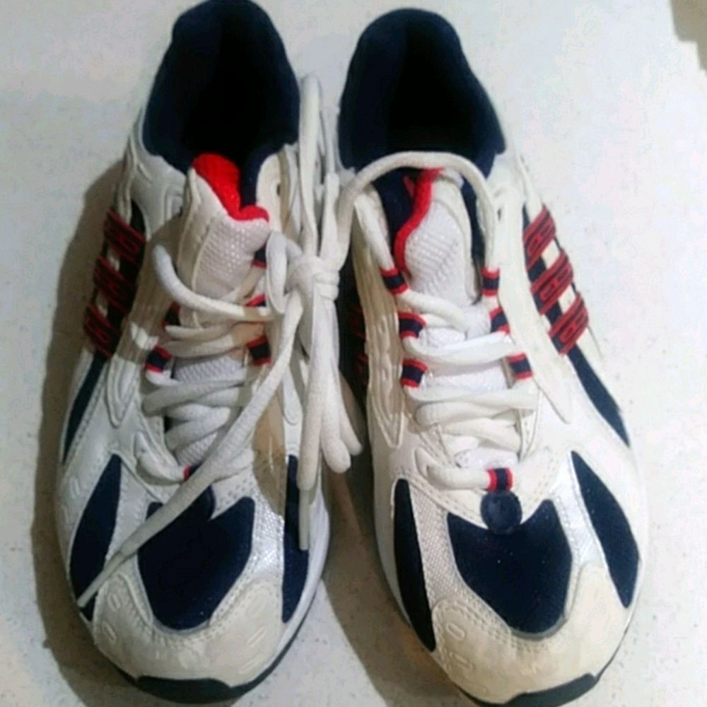 Addidas Boys Sneakers 5.5